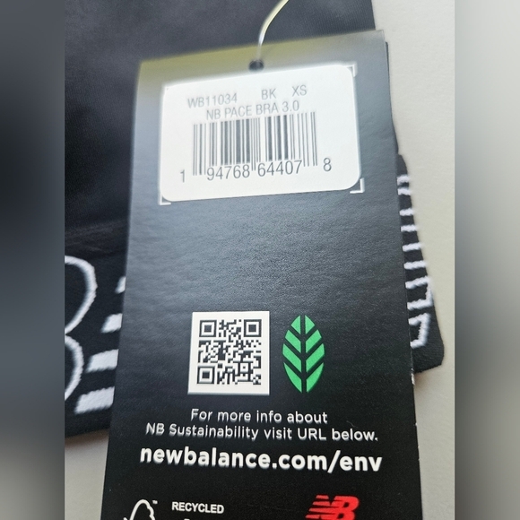 NWT New Balance Pace Bra 3.0 Women's Size XS Sports Bra Black With Logo - Picture 4 of 4